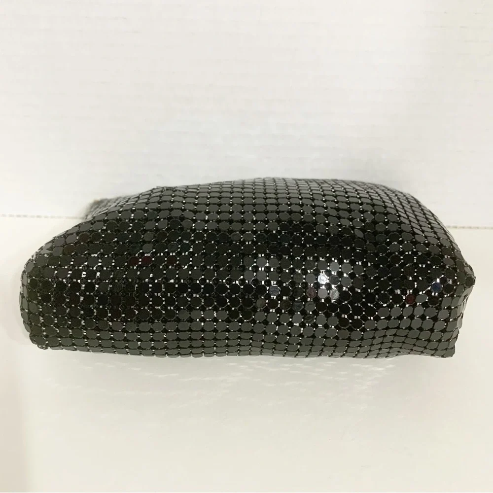 Vintage Unbranded Black Chainmail Clutch Pouch Bag Zip Closure Made In Hong Kong